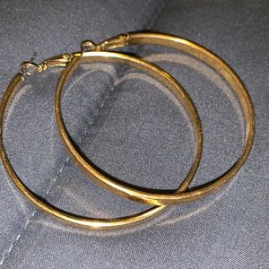 GOLD HOOPS